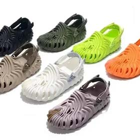 Czyste oryginalne Salehe Bebury × Crocs -0460  