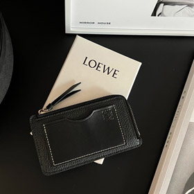 Posiadacz karty Loewe Posiadacz ID-3987  