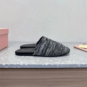 Miu. M Baotou Kapcie